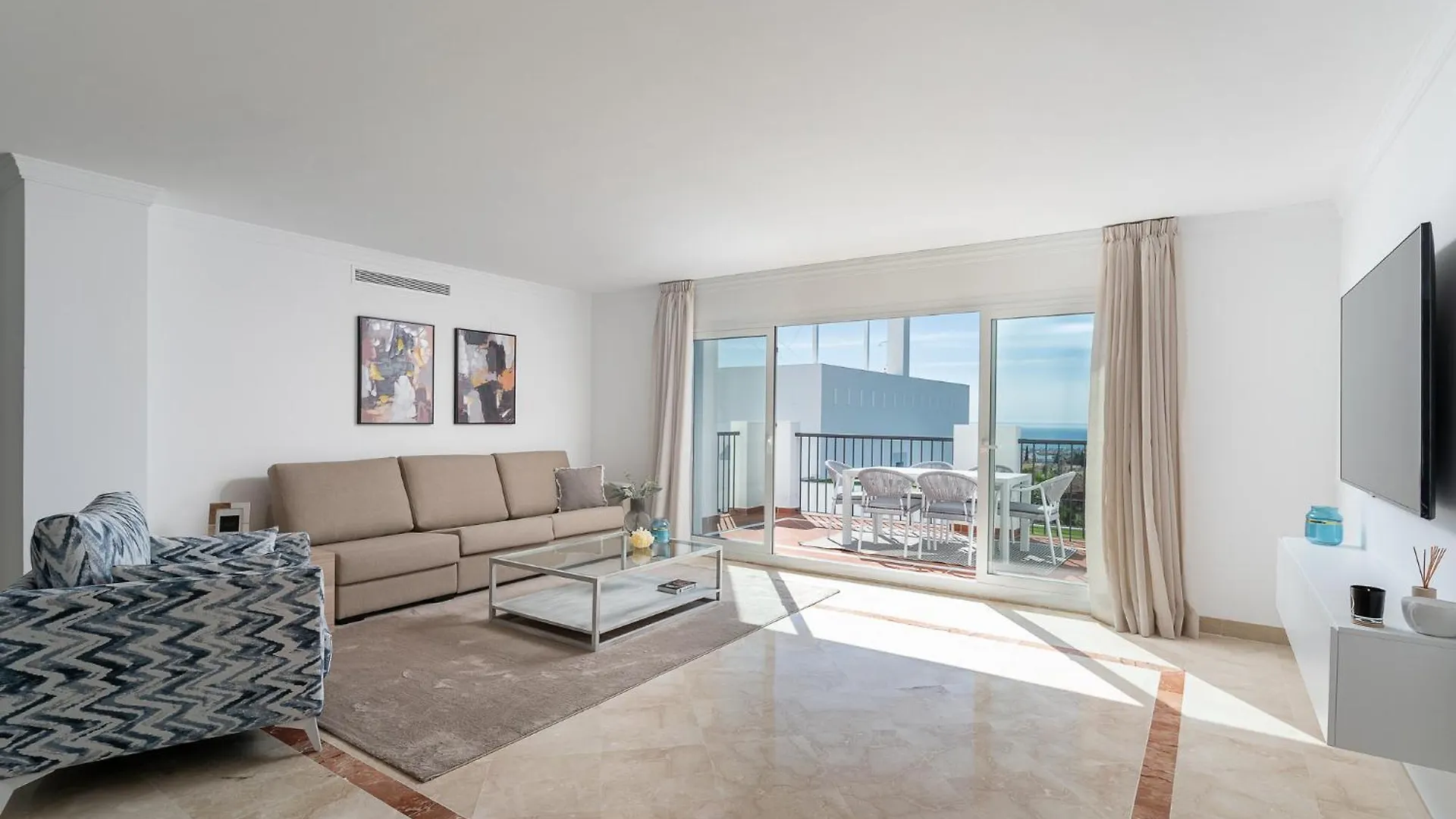 Paraiso Penthouse Unique Sea View To Gibraltar Estepona